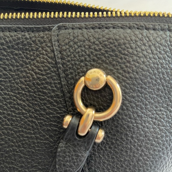 Coach - Picture 4 of 5